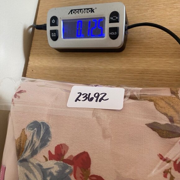 Vince Camuto Dress Womens Medium Beige Multi Floral Fit & Flare Flutter Sleeve - Picture 9 of 9